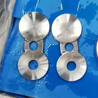 Flange Spectacle Blind